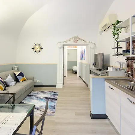 Apartment Via Di Torre Argentina