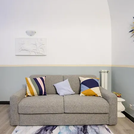 Apartment Via Di Torre Argentina Rome